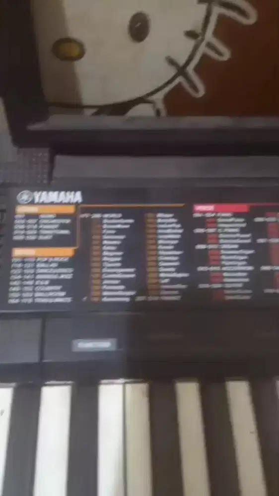 PIANO MEREK YAMAHA WARNA HITAM