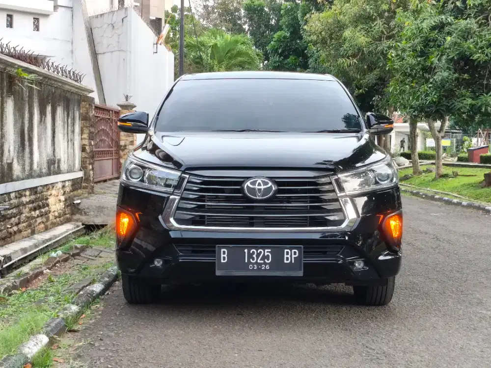INNOVA REBORN V LUX DIESEL MATIC PRIiBADI - CASH !