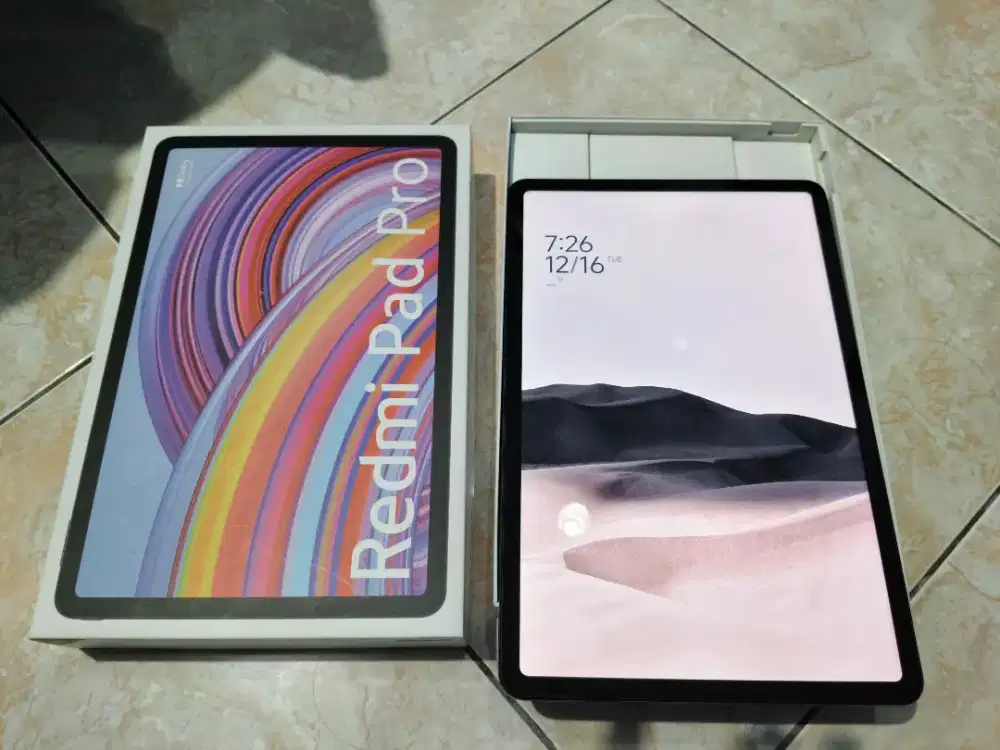 XIAOMI REDMI PAD PRO 12 inch 2.5k display Ram 8GB internal 256GB