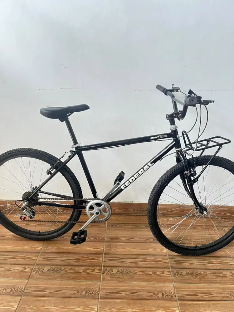 Federal Street Cat Size 17