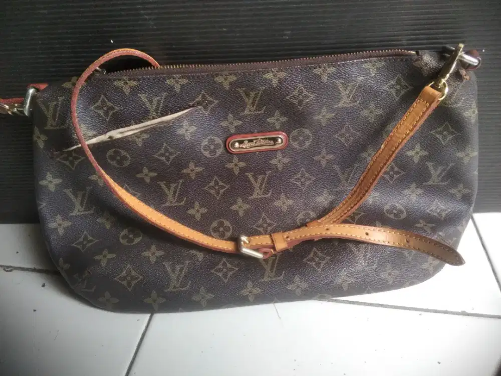 LV Slim Bag Barang Bagus