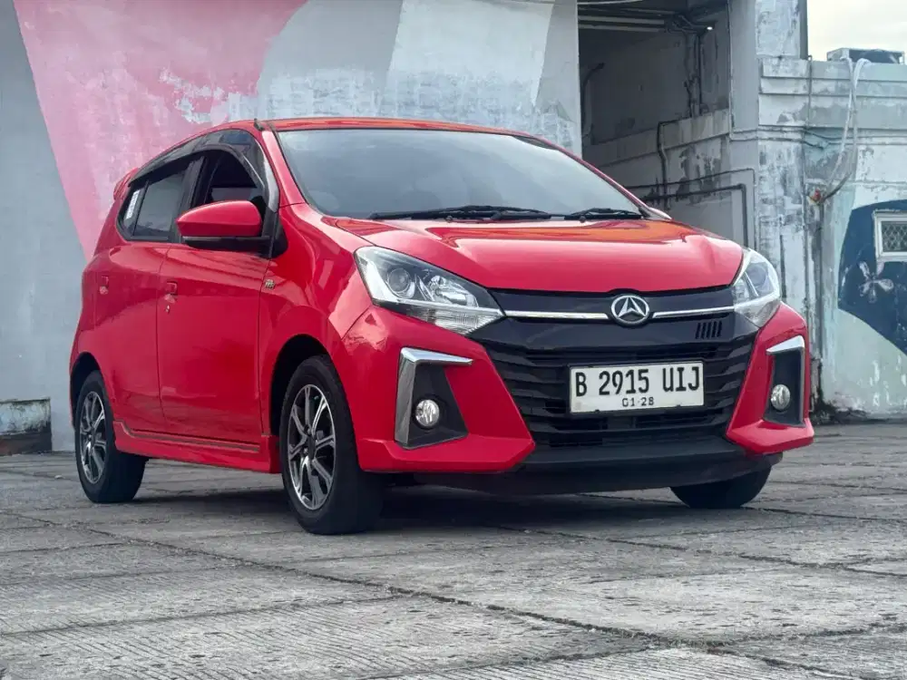 CASH !! Daihatsu Ayla R at Matic 2022