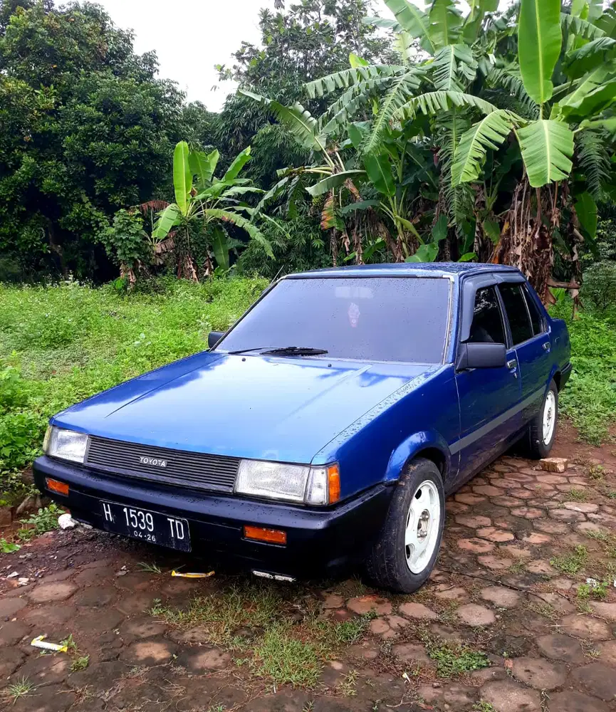 Toyota Corolla 1985 Bensin