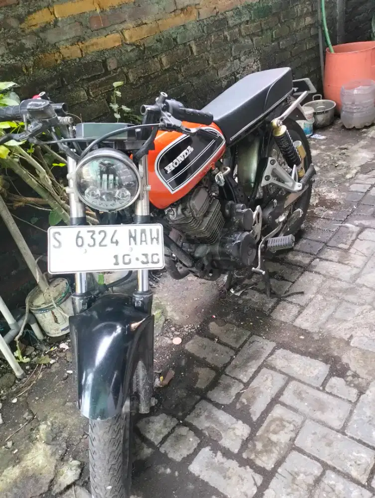 Dijual cepat Honda CBR mulus murah siapa cepat dia dapat