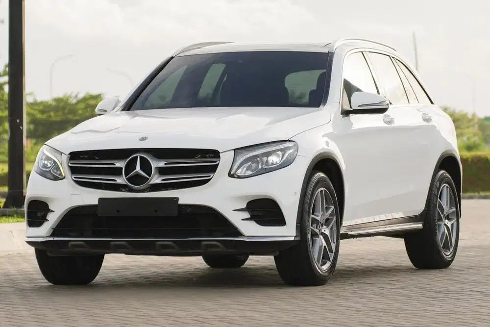 (DP 60jt) Mercedes Benz GLC200 AMG 2018
