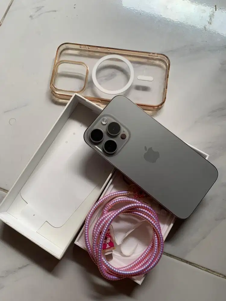 Iphone 15 pro 128 resmi ibox