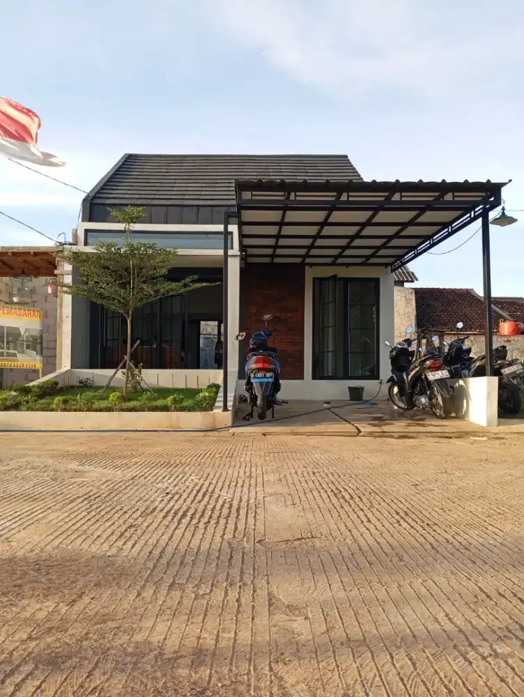 Rumah jalan 2 mobil berkualitas mewah