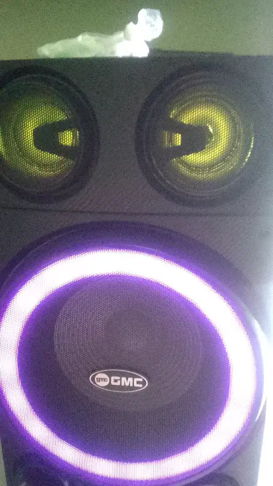 yang minat di jual murah speaker bluetooth gmc 10 in
