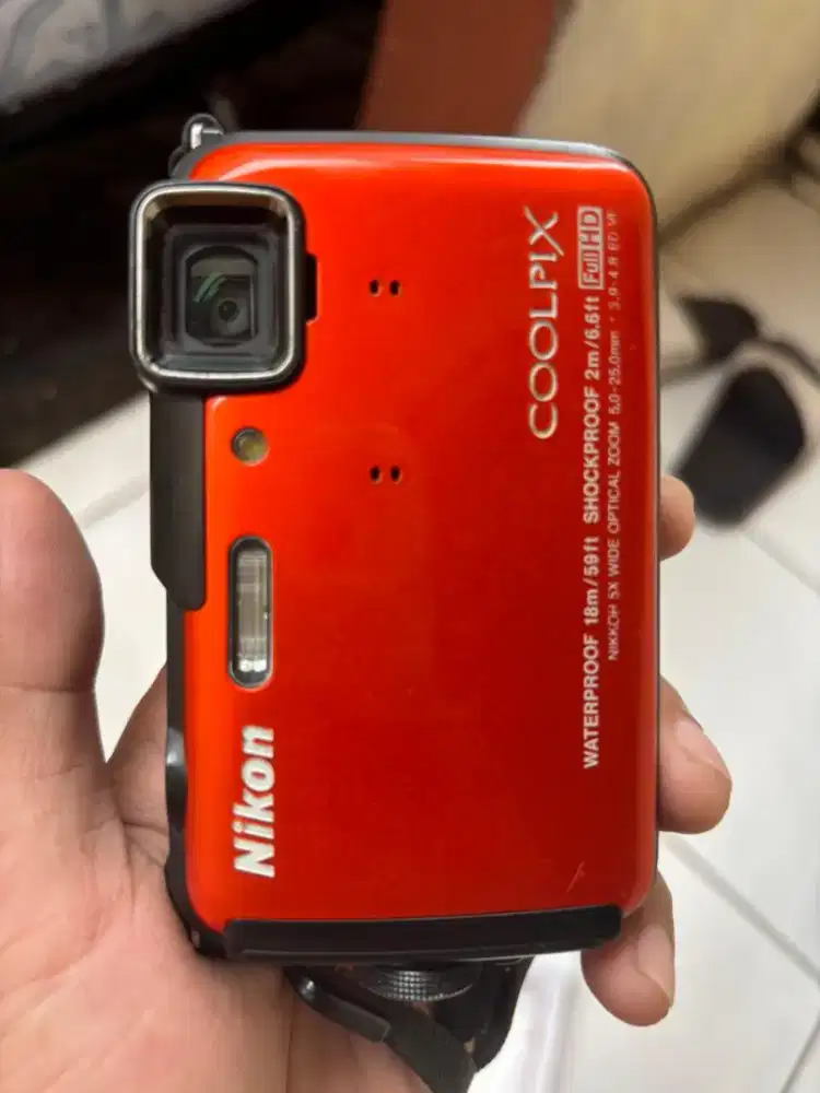 Nikon Aw 110 waterprofe