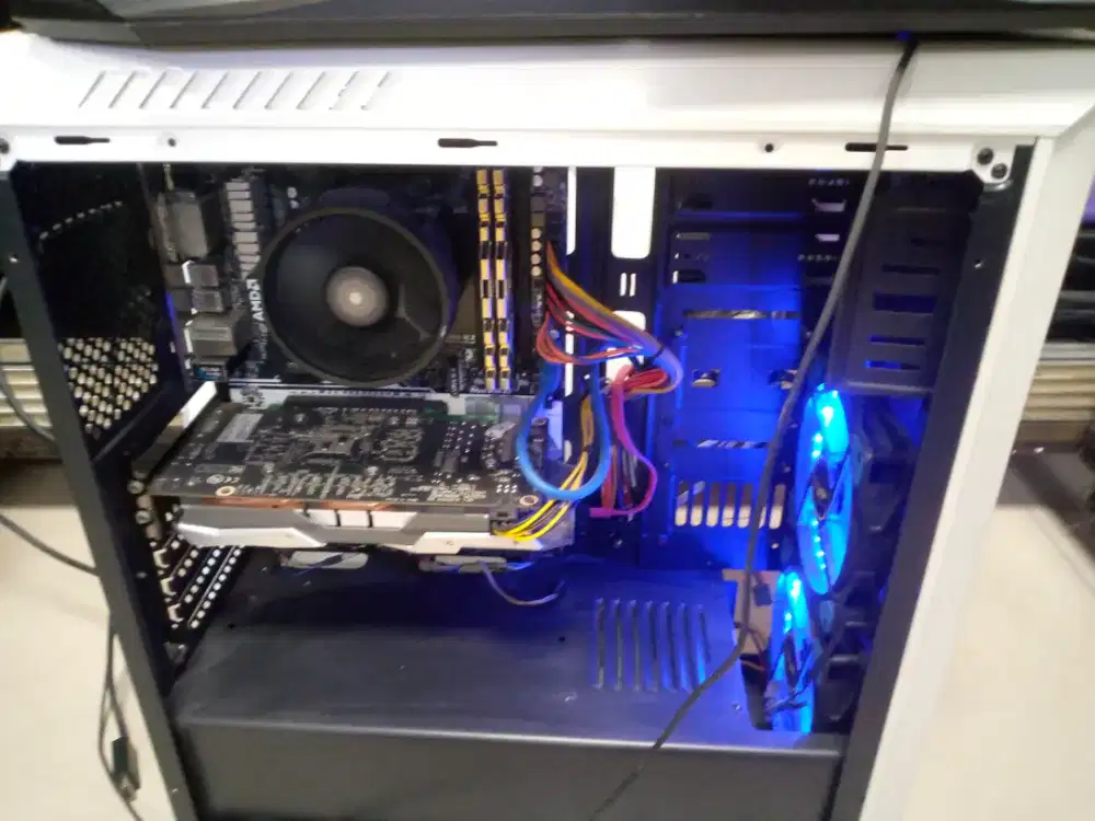 JUAL CPU AMD RYZEN 5 VGA NVIDIA GEFORCE GTX 1050 3GB DEDI