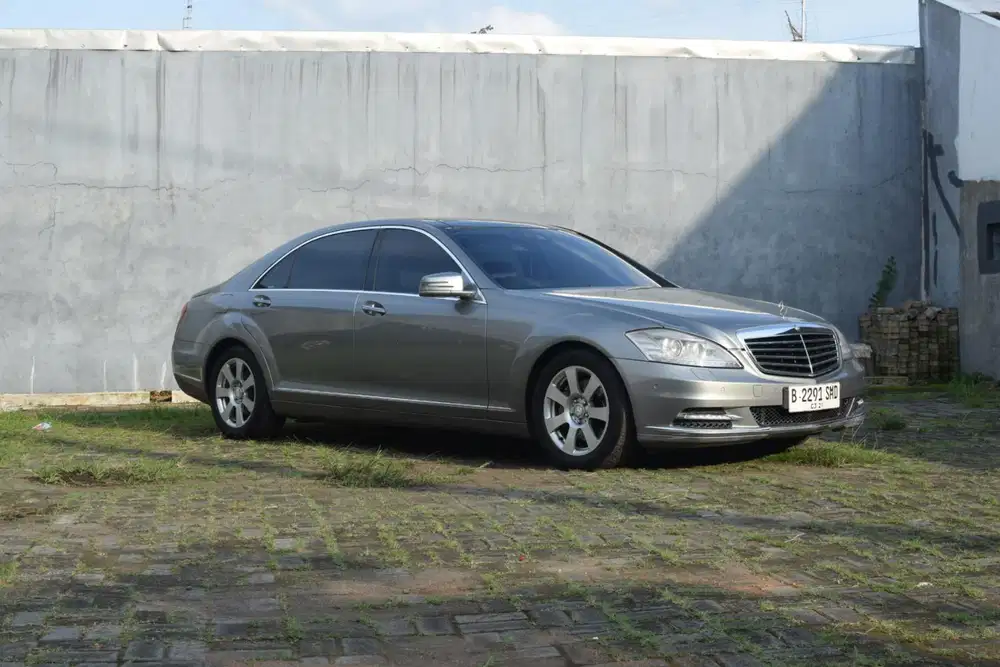 TERMURAH! MERCY S350L 2011 SGT ISTIMEWA, PANORAMIC, ORISINIL!