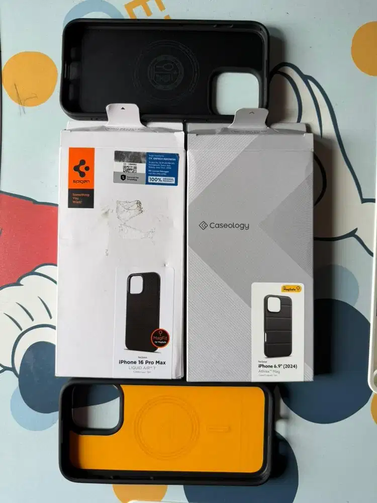 Jual case/ casing SPIGEN & CASEOLOGY MagSafe