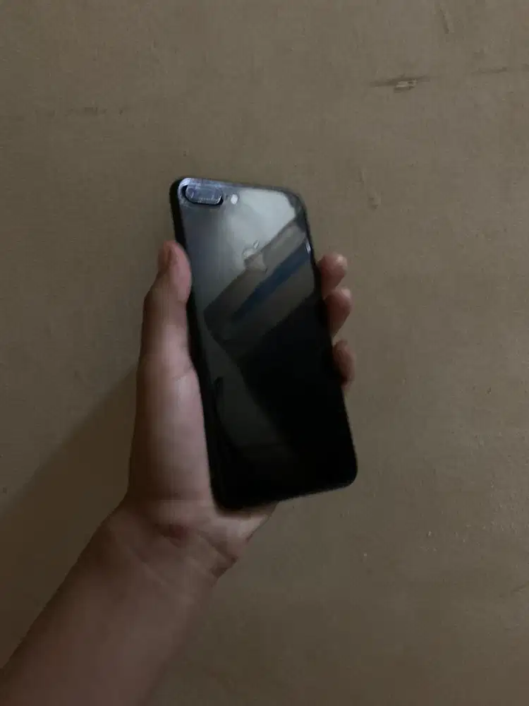 IPHONE 7 PLUS 32GB BLACK