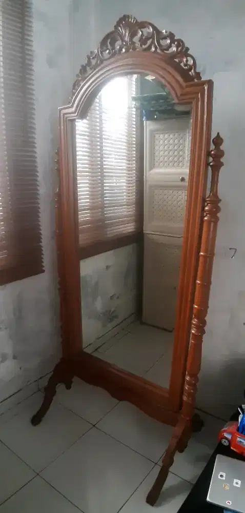 Dijual Cermin rangka Jati