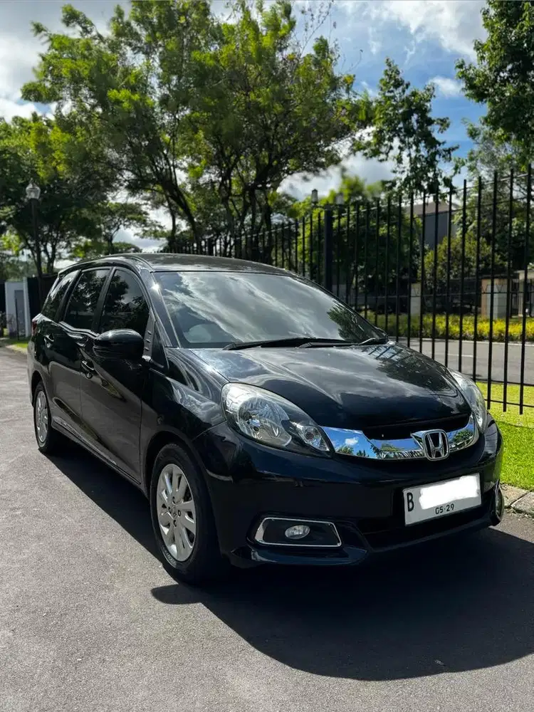 Dijual CASH Honda Mobilio E A/T 2016