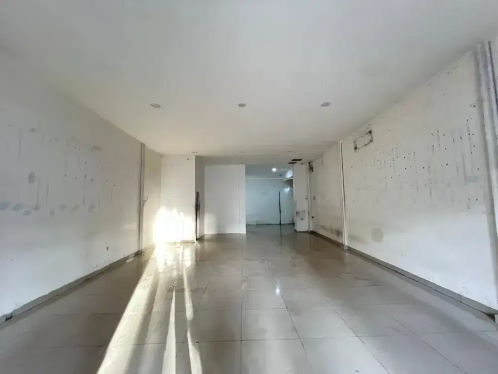 Disewakan Ruko Cocok Untuk Usaha Di Jembatan Lima Raya Jakarta Barat