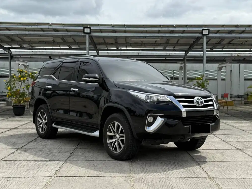 TOYOTA FORTUNER VRZ 2017