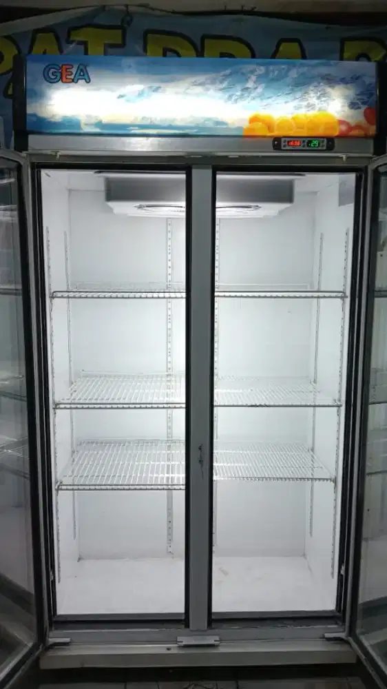 Showcase 2pintu gea expo