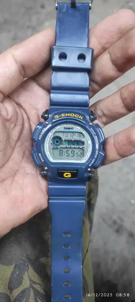 Jam Casio DW 9052