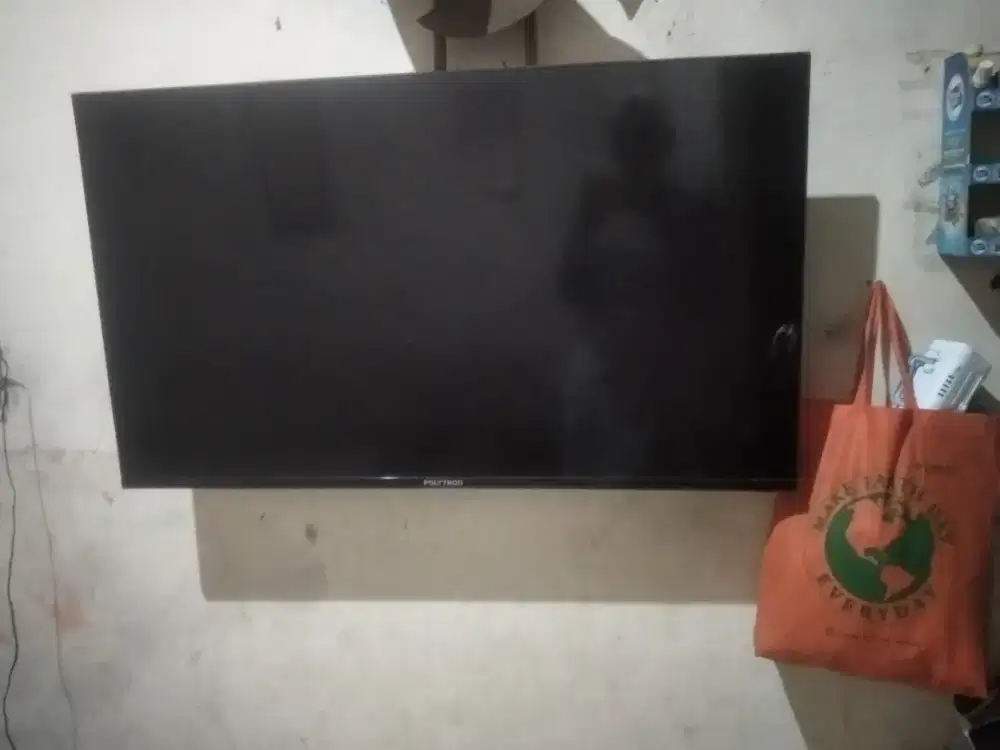 TV Android Polytron 43 Inch
