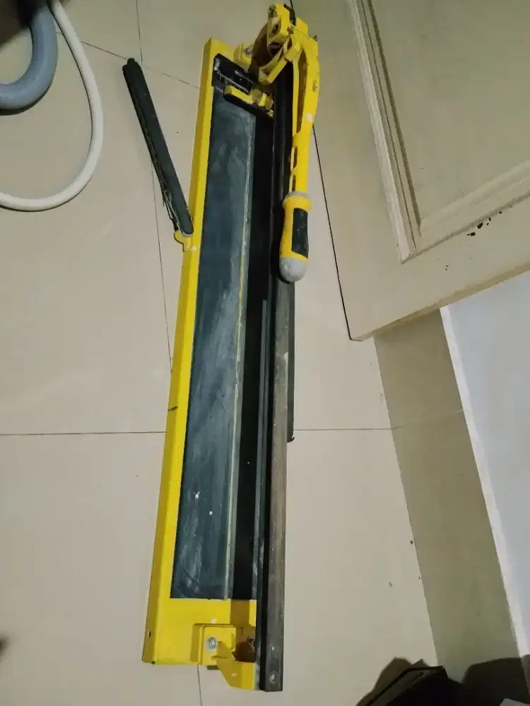 ALAT POTONG GRANIT 80 X 80