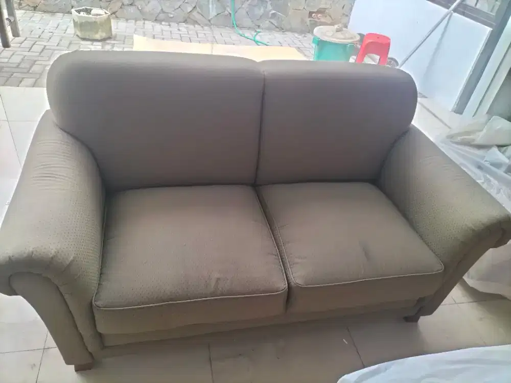 Dijual kulkas sepeda lukisan kursi barbel kayu second