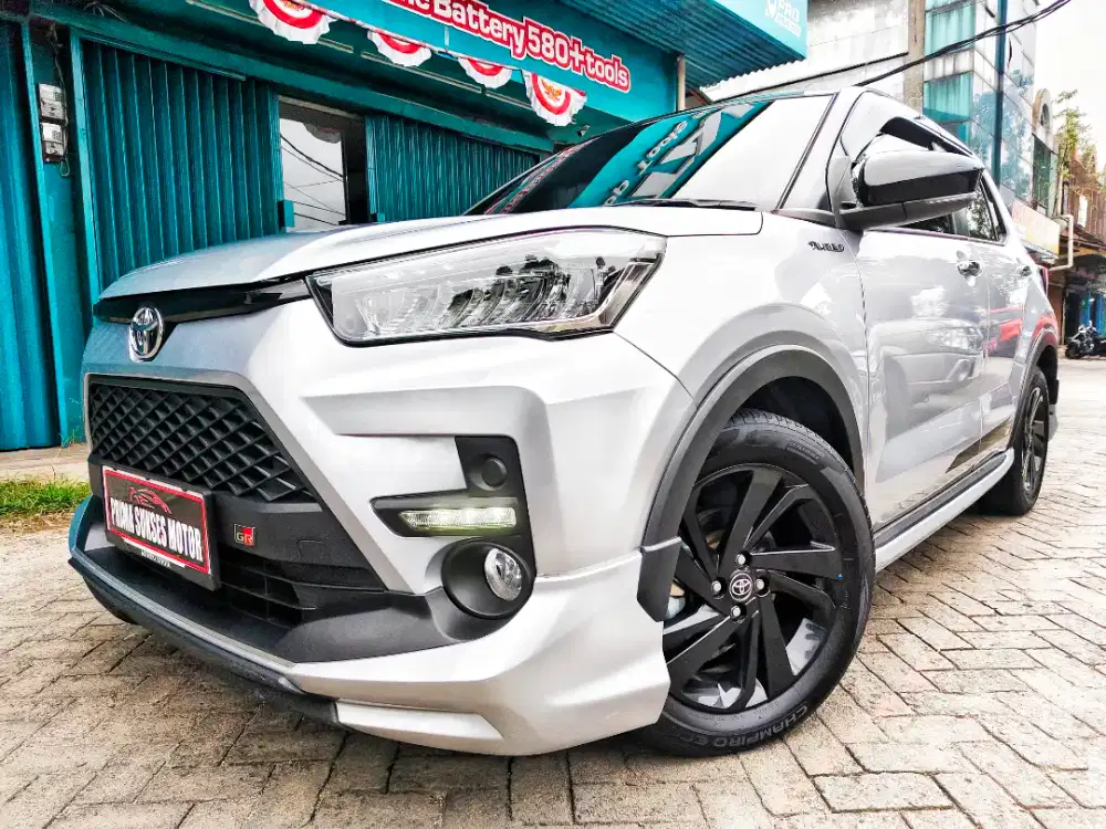 TOYOTA RAIZE 1.0 GR SPORT TURBO AT 2024 MATIC TWO TONE TOP NO TSS 2023