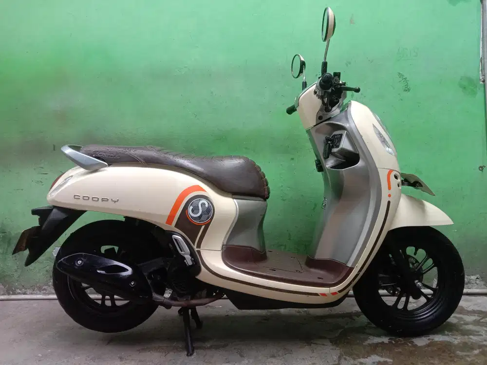 HONDA SCOOPY PAJAK PANJANG SIAP PAKEK MOTOR GRESS