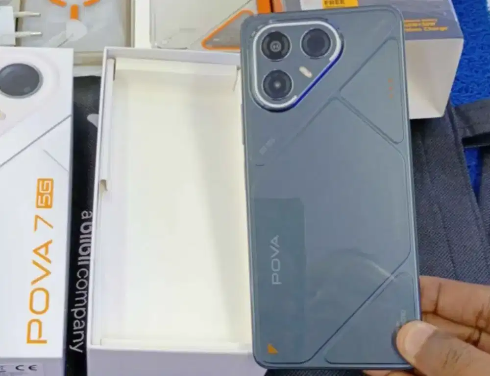 Tecno Pova 7 5G RAM 8+8/256
Penggunaan baru 2 minggu