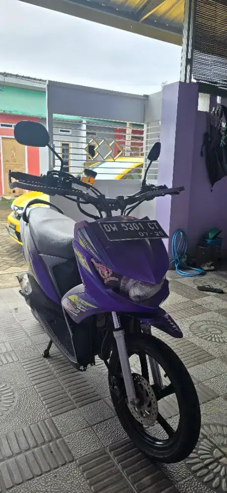 Jual kendaraan motor soul gt tangan pertama