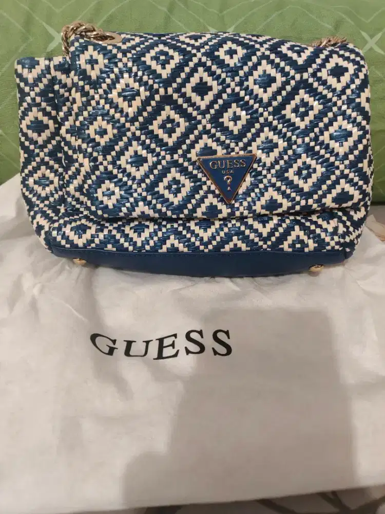 Tas guess original