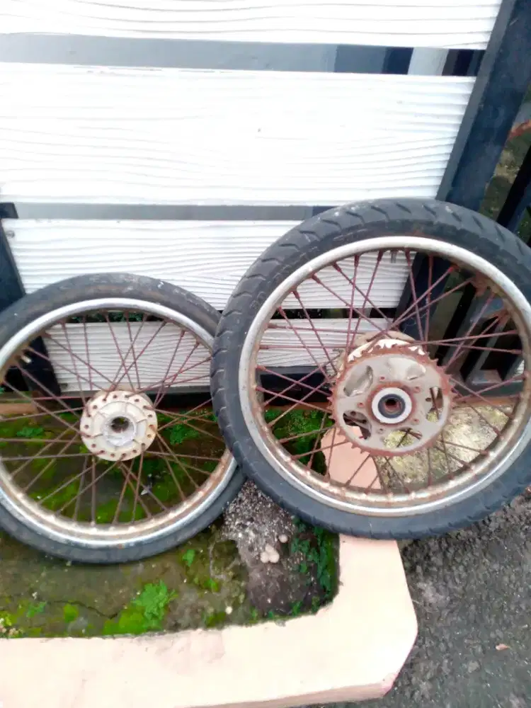 Velg set motor Honda nsr150