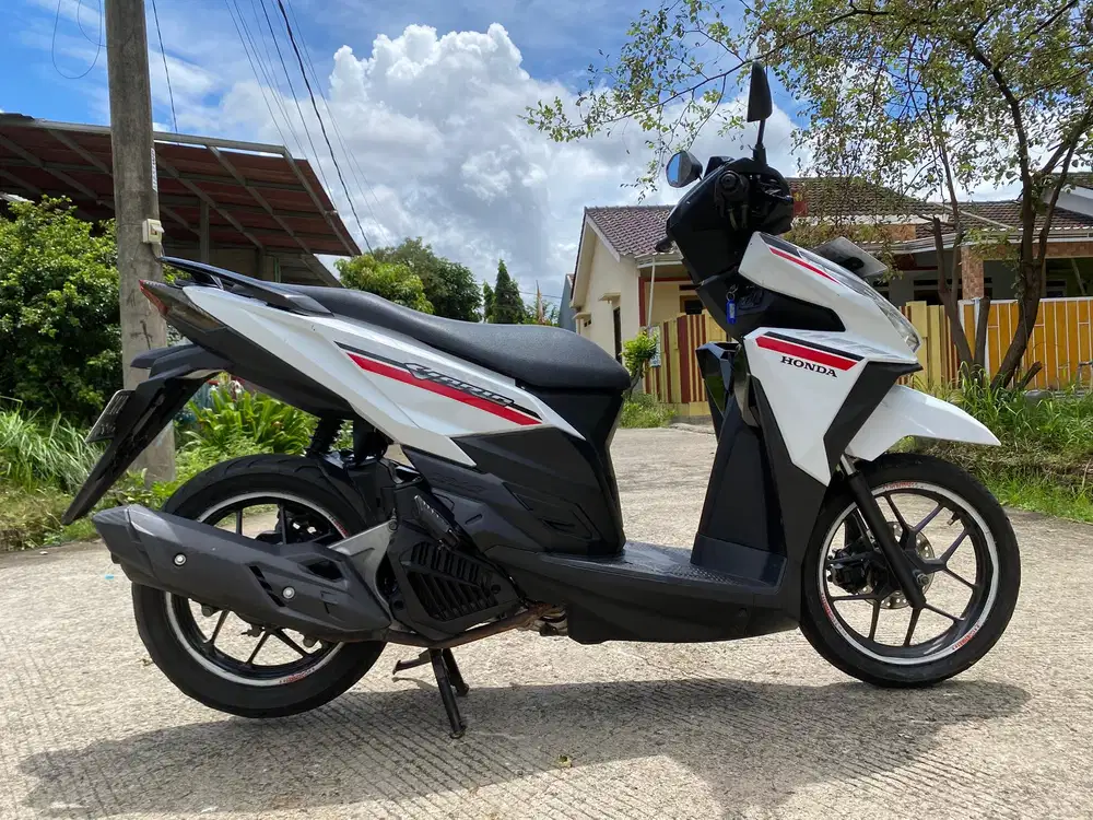 58@:DP:870RB B TANGKOT VARIO 125CBS ISS