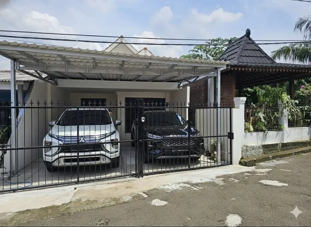Rumah Dekat Pesona Khayangan (Disewakan)