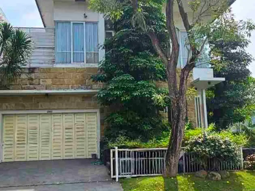 Dijual rumah citraland utama Rafles garden luas Tanah 430 m2