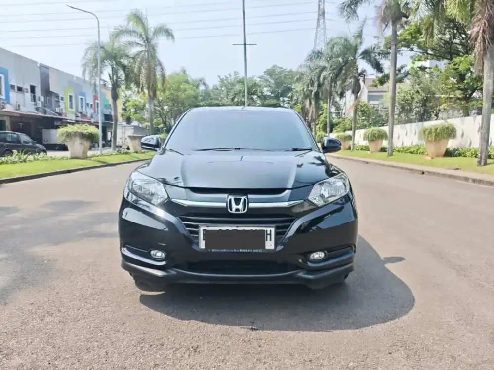 Honda HRV-E GOOD CONDITION