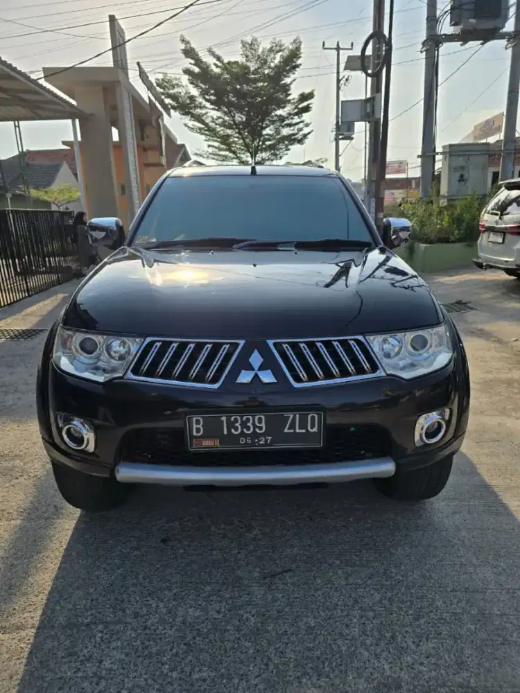 Mitsubishi Pajero sport dakar exced 2.5d 4x2 tahuun 2010 a/t