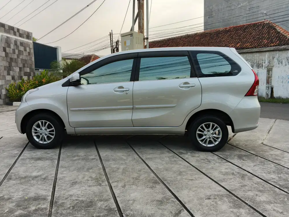 Daihatsu Xenia 2014 Bensin