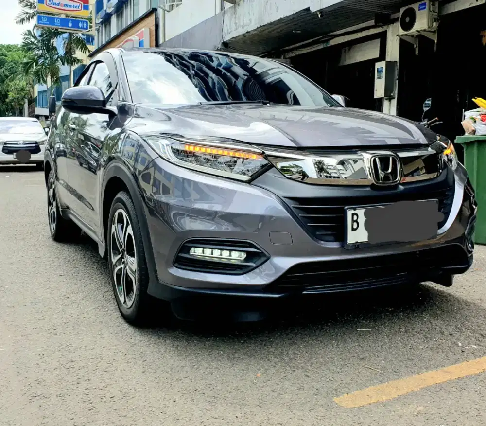 km 17  rb No Repaint full original ! Honda HRV SE at 2019