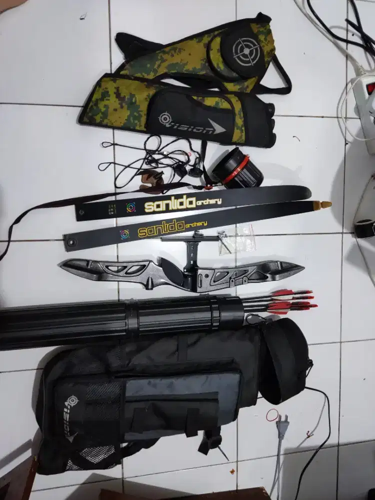 Satu Set Alat Olahraga