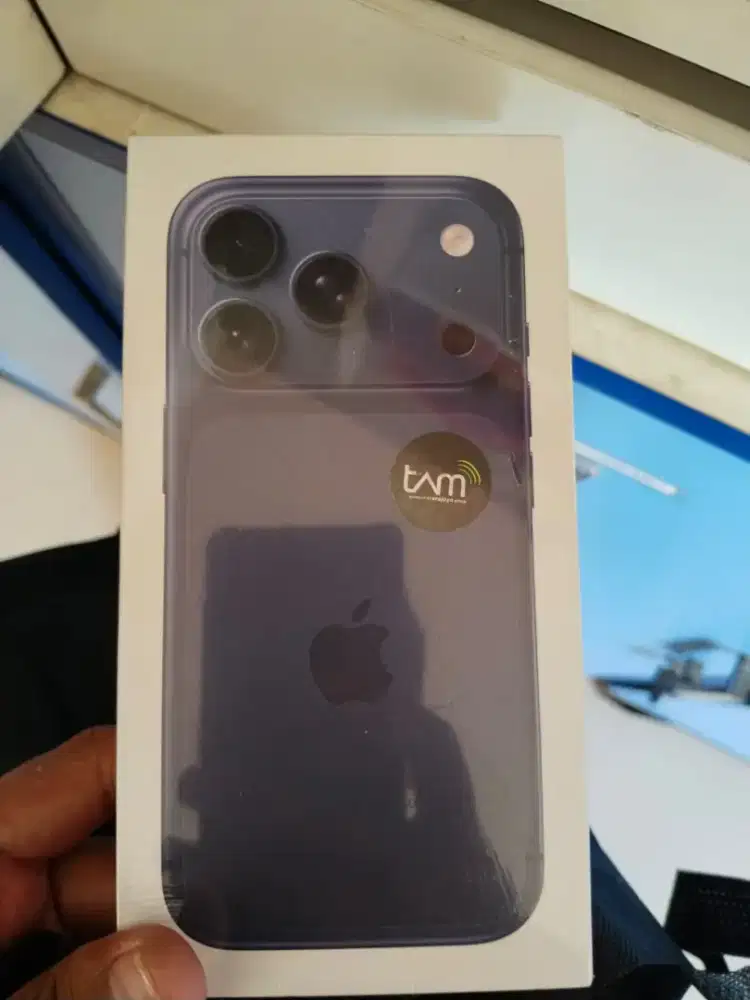 Iphone 17 pro 256 deep blue