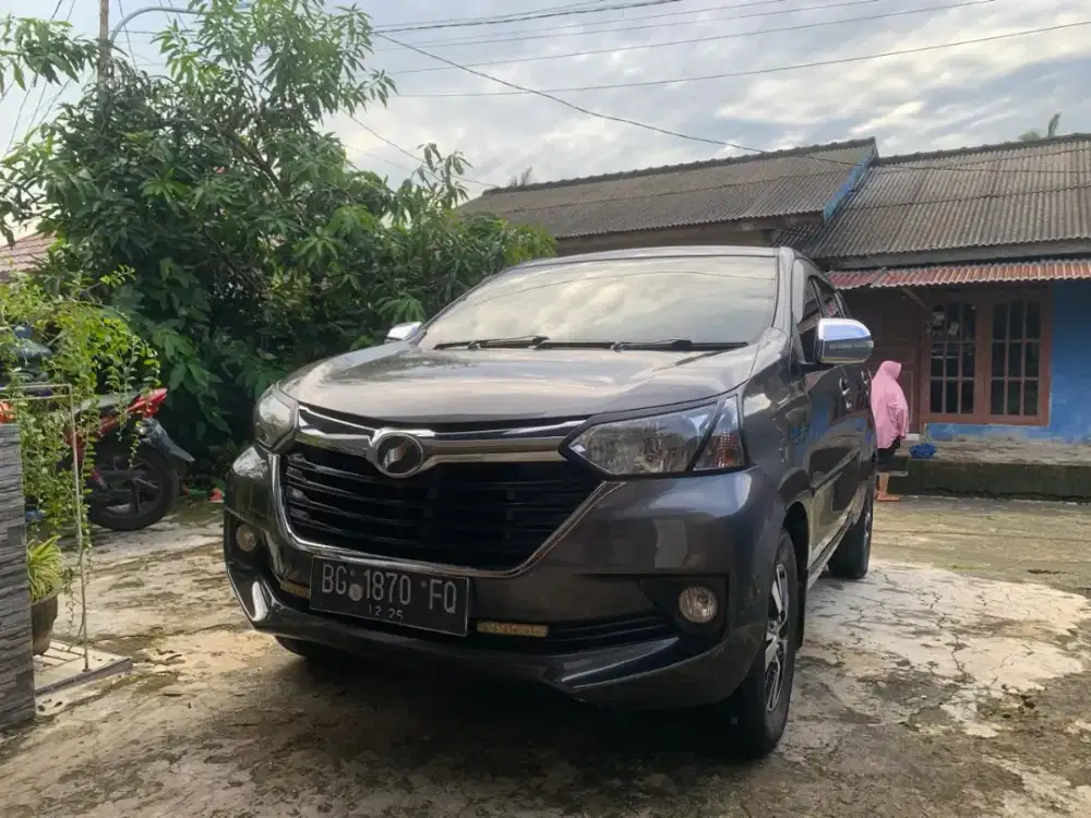 Daihatsu Xenia R 2016