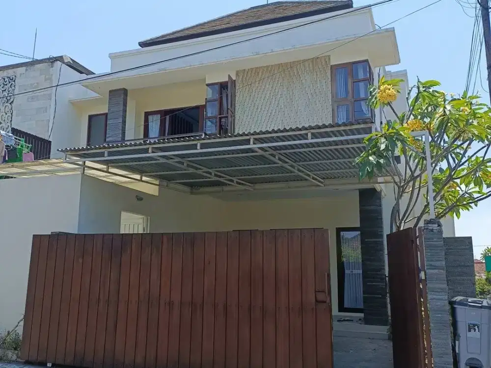 Rumah Minimalis Semi Furnished Disewakan, di Renon Denpasar Area