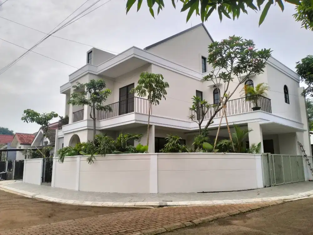 Dijual Cepat Rumah di Kencana Loka BSD CITY