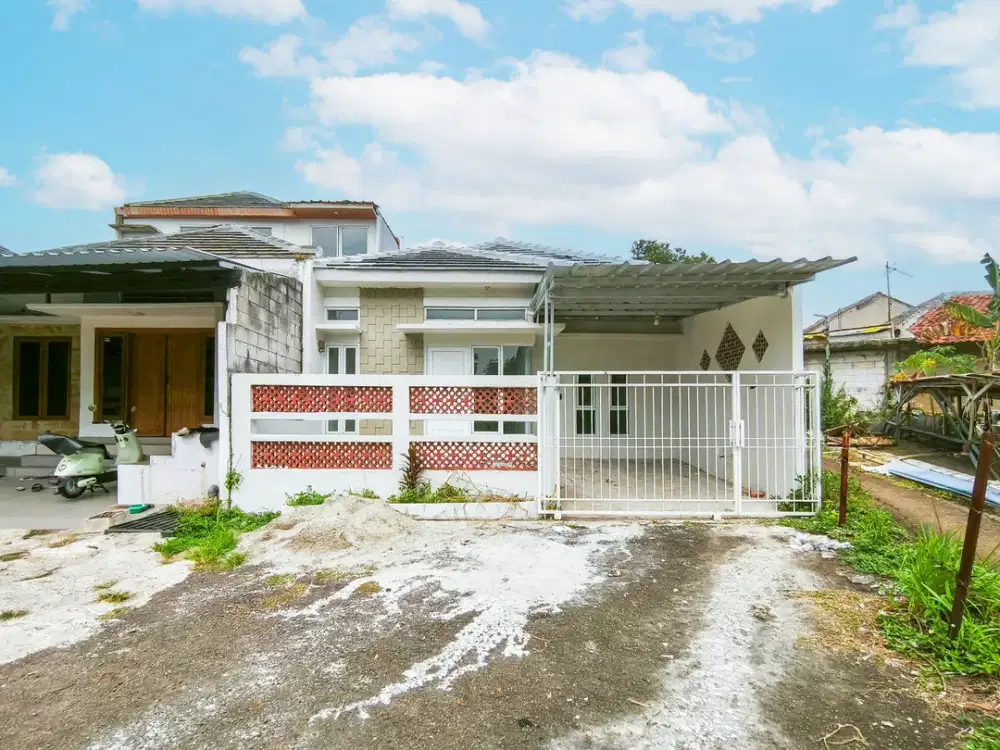 Rumah SHM Luas 10 Menit ke Transmart Yasmin Bogor Dibantu KPR J-30755