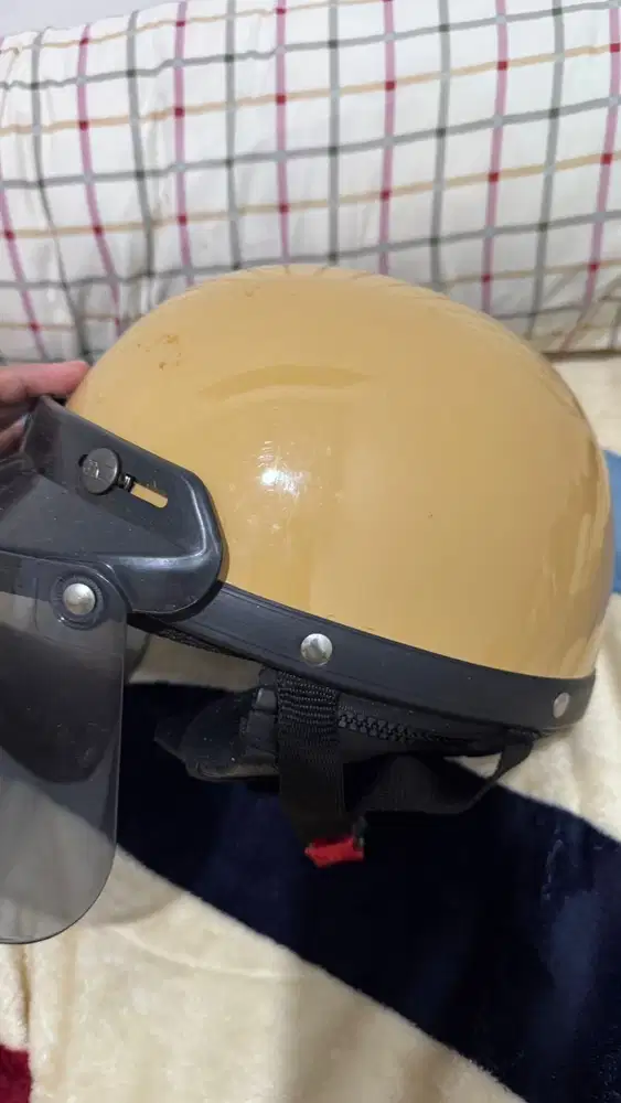 helm preloved wanita