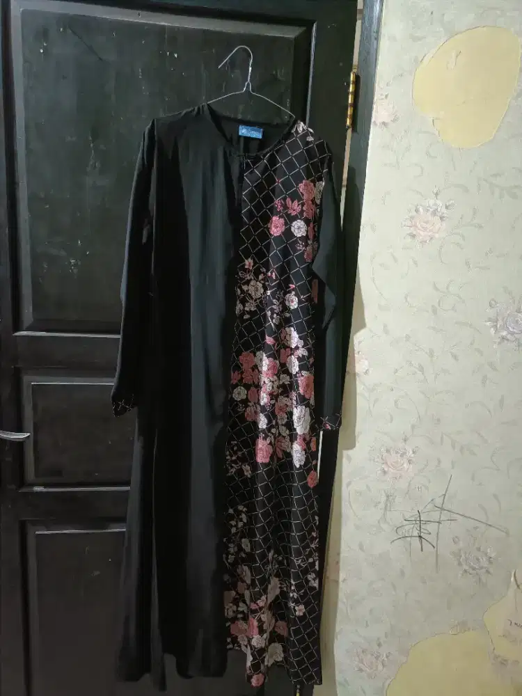 Gamis dan jilbab syar'i gratis