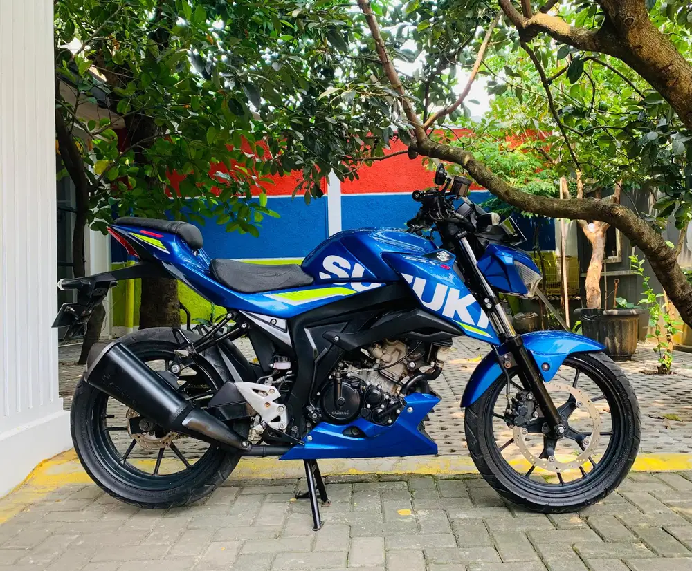 Suzuki gsx 150 S 150