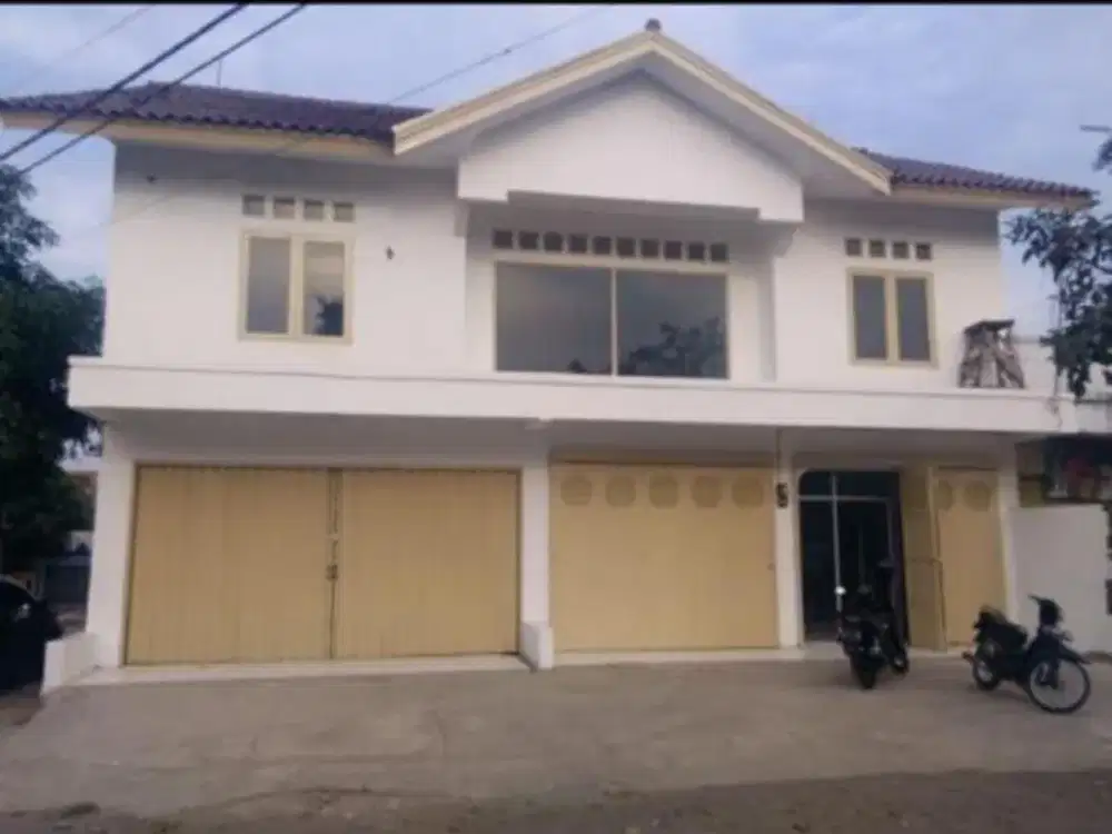Dijual rumah cocok untuk usaha di cirebon