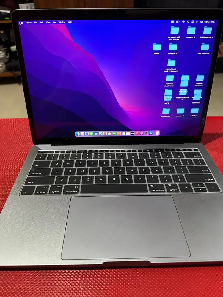 WTS Macbook Pro 13 2017 non touchbar
